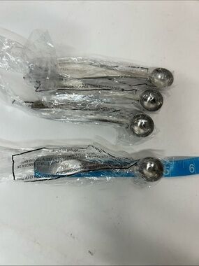 Stainless Steel Measuring Spoon Set - Silver set a four for making Matcha tea